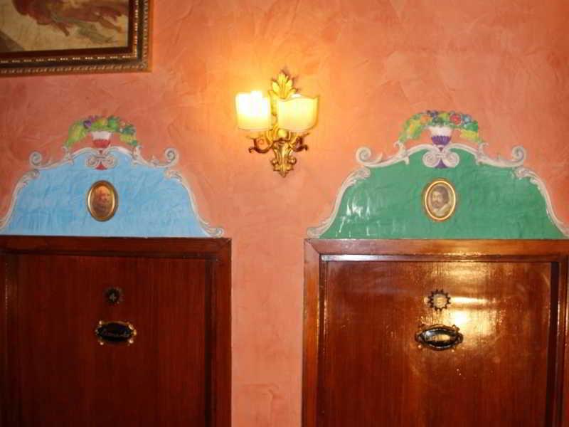 Hotel Abaco Флоренция Екстериор снимка